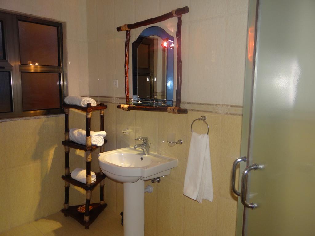 Zeist Lodge Addis Ababa Dış mekan fotoğraf